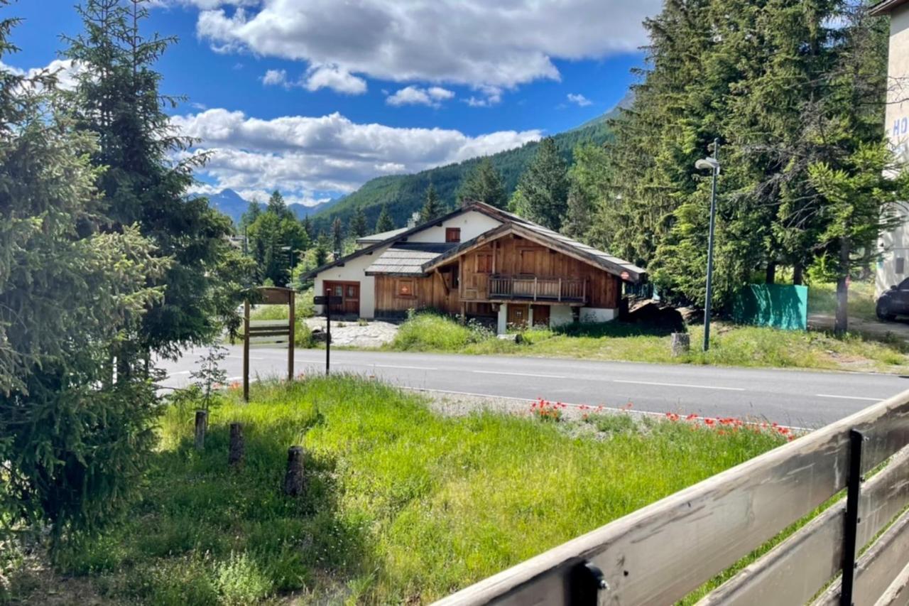 Apartamento 75M With Balcony Near The Slopes! La Salle-les-Alpes Exterior foto